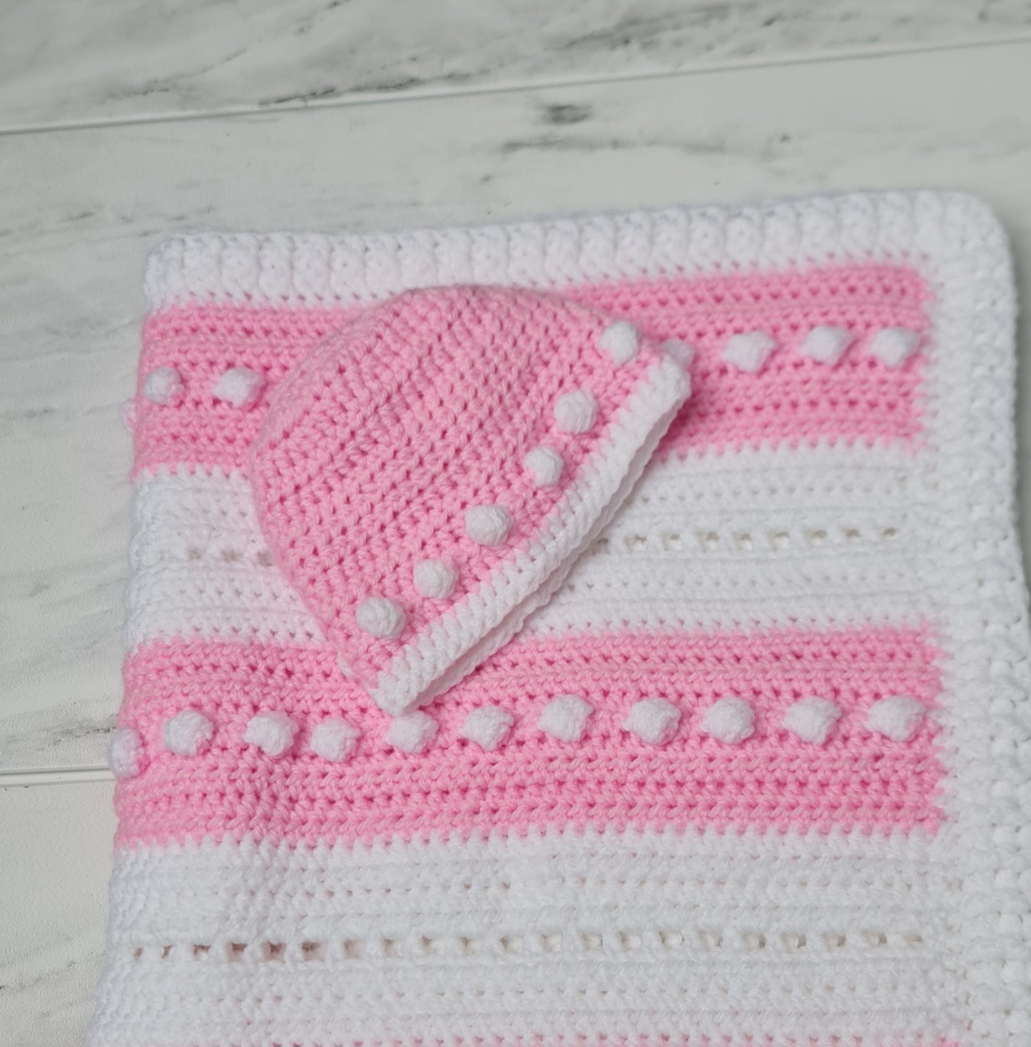 Super Soft Pink and White Bobble Baby Blanket