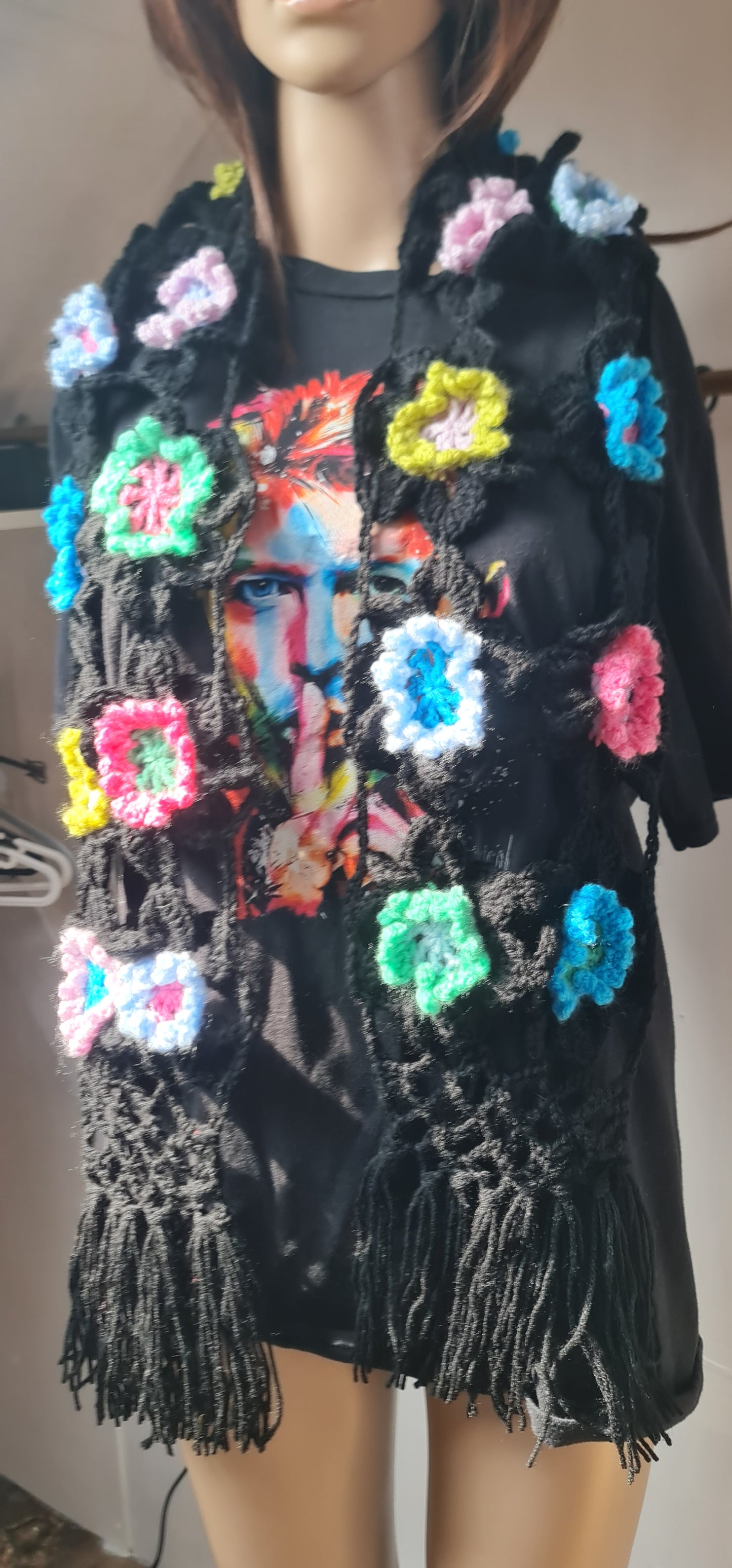 Boho Flower Granny Square Scarf