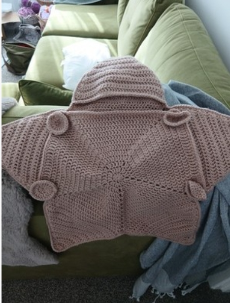 Babystrampler in Sternform